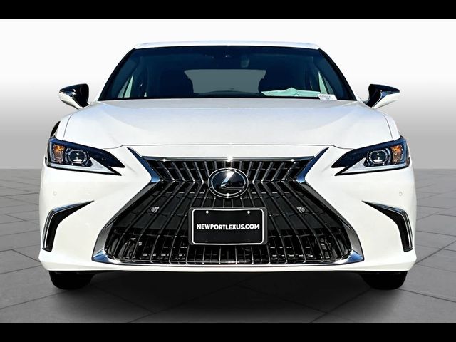 2024 Lexus ES 300h