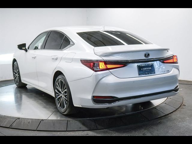 2024 Lexus ES 300h