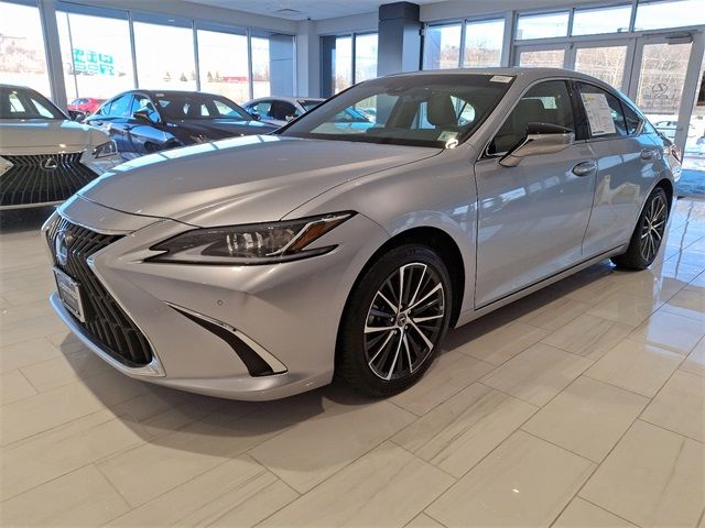 2024 Lexus ES 300h