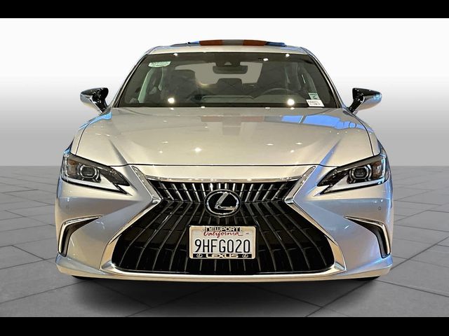 2024 Lexus ES 300h