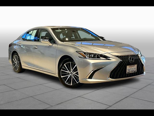 2024 Lexus ES 300h