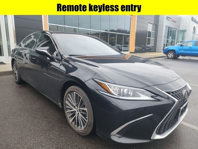 2024 Lexus ES 300h