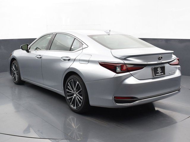 2024 Lexus ES 300h