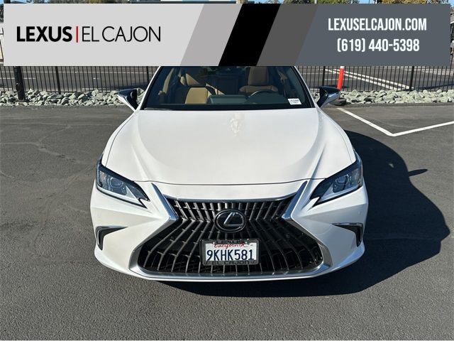 2024 Lexus ES 300h