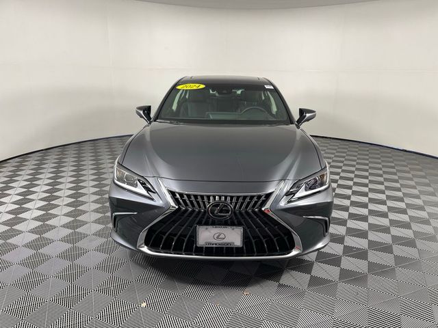 2024 Lexus ES 300h Luxury