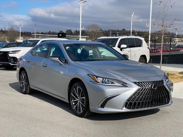 2024 Lexus ES 250