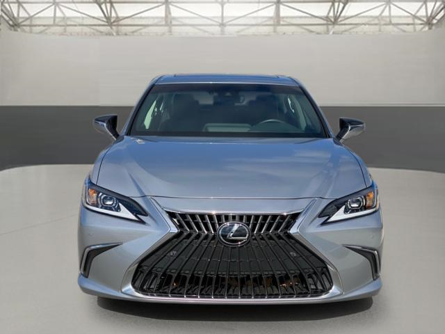 2024 Lexus ES 250