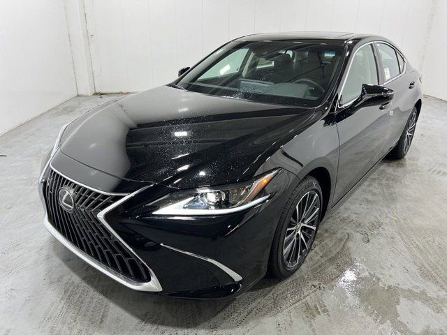 2024 Lexus ES 250