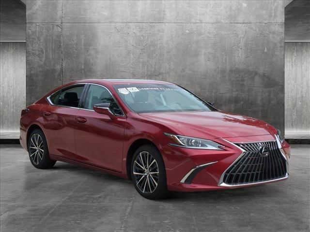 2024 Lexus ES 250