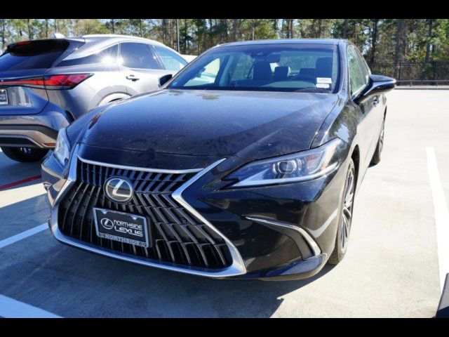 2024 Lexus ES 250