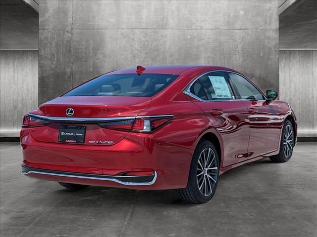 2024 Lexus ES 250