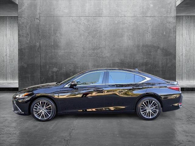 2024 Lexus ES 250