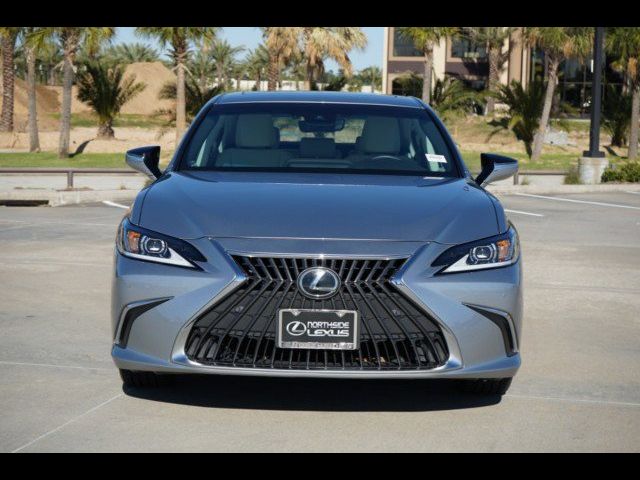 2024 Lexus ES 250