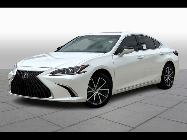 2024 Lexus ES 250