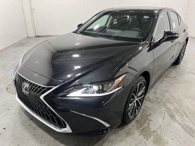 2024 Lexus ES 250