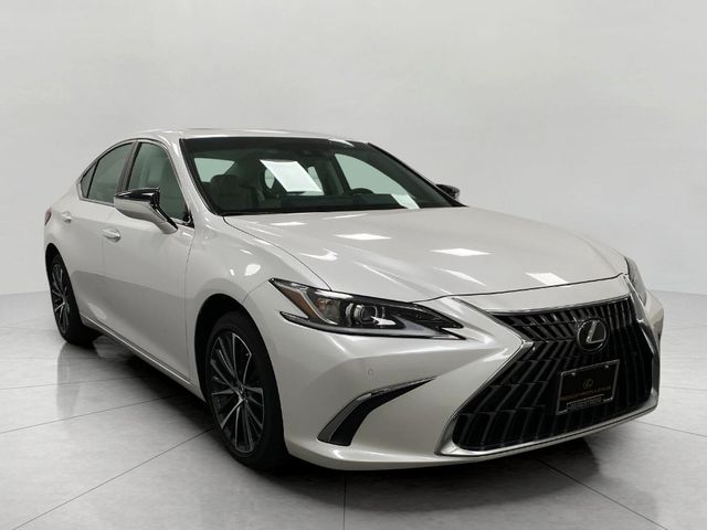 2024 Lexus ES 250