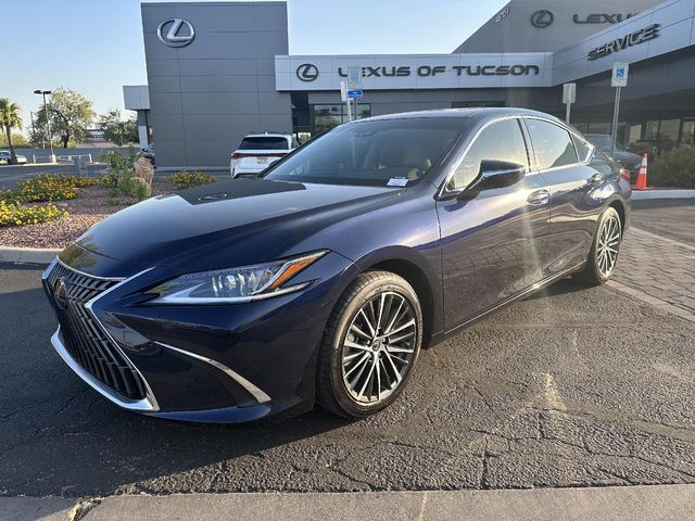 2024 Lexus ES 300h