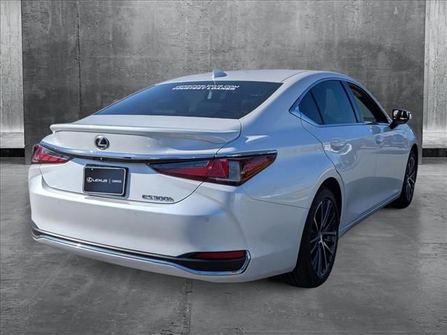 2024 Lexus ES 300h