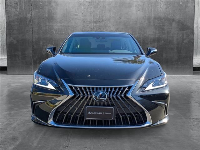 2024 Lexus ES 300h