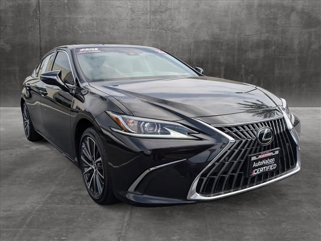 2024 Lexus ES 300h