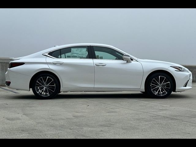 2024 Lexus ES 300h