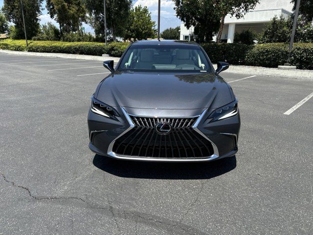 2024 Lexus ES 300h