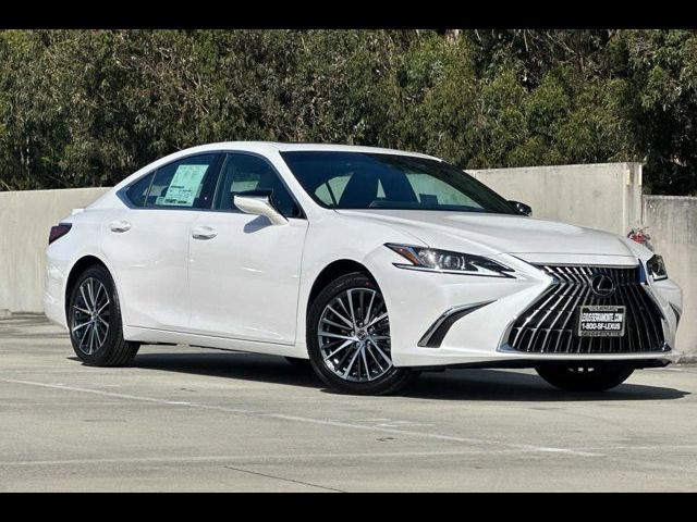 2024 Lexus ES 300h