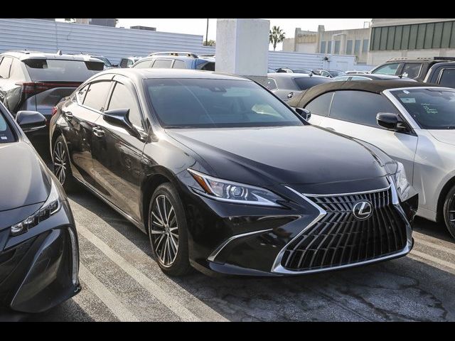 2024 Lexus ES 300h