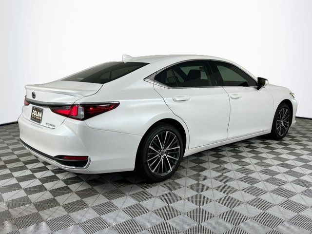 2024 Lexus ES 300h