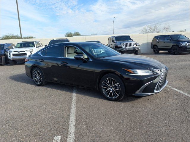 2024 Lexus ES 300h