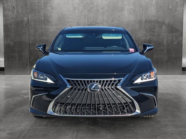 2024 Lexus ES 300h