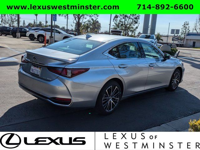 2024 Lexus ES 300h