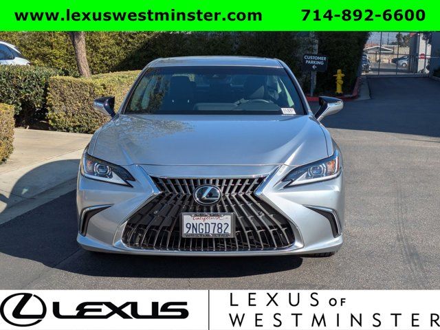 2024 Lexus ES 300h