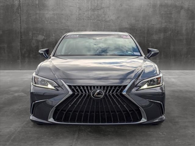 2024 Lexus ES 300h Luxury