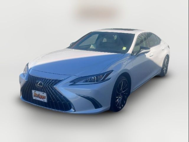 2024 Lexus ES 300h Luxury