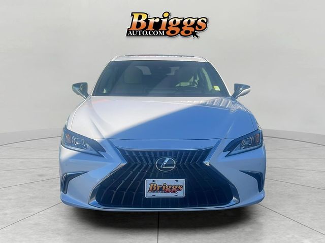 2024 Lexus ES 300h Luxury