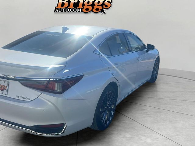 2024 Lexus ES 300h Luxury