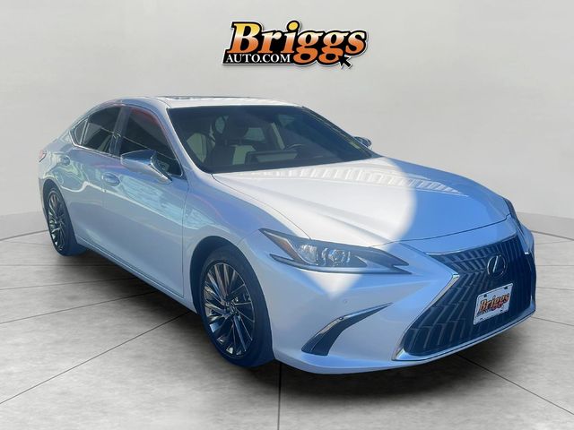 2024 Lexus ES 300h Luxury