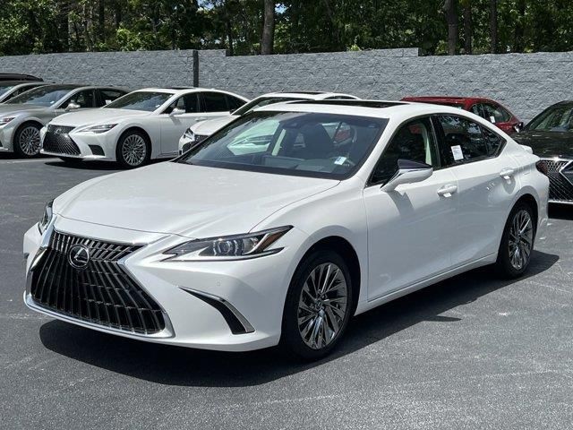 2024 Lexus ES 300h Luxury