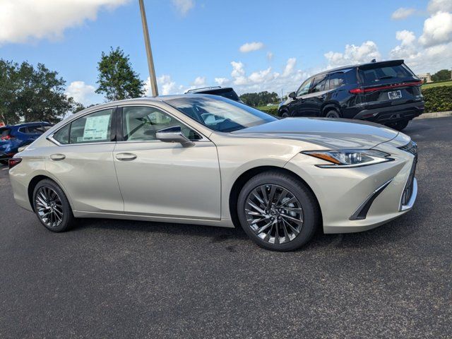 2024 Lexus ES 300h Luxury