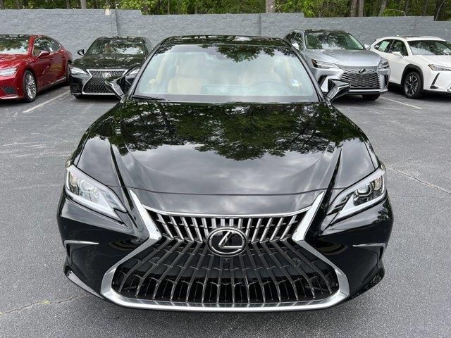 2024 Lexus ES 300h Luxury