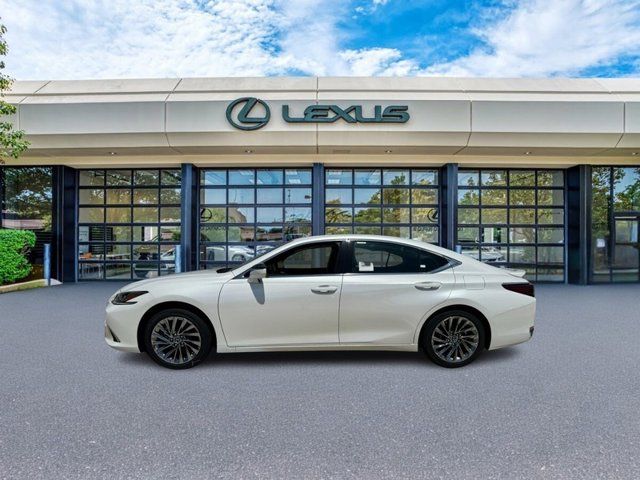 2024 Lexus ES 300h Luxury