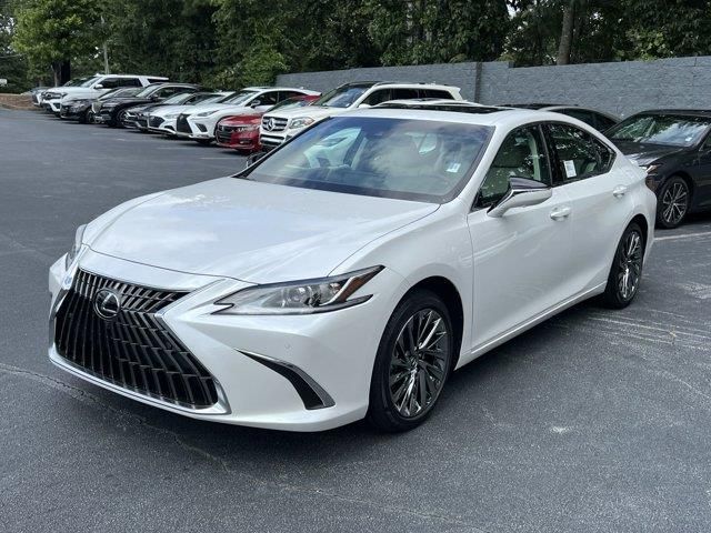 2024 Lexus ES 300h Luxury