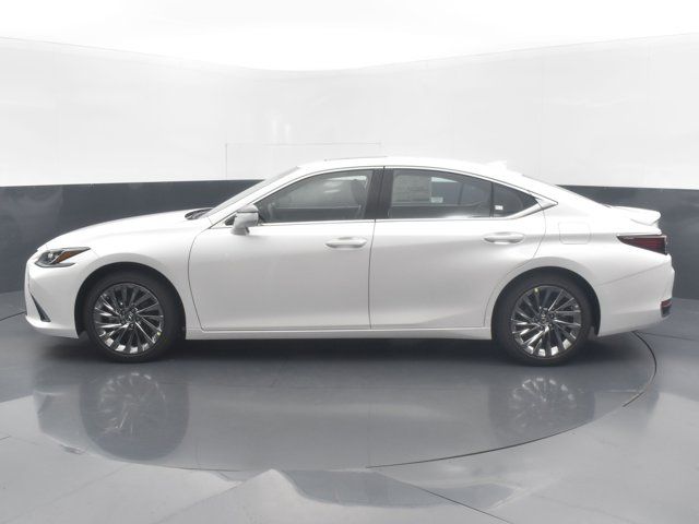 2024 Lexus ES 300h Luxury