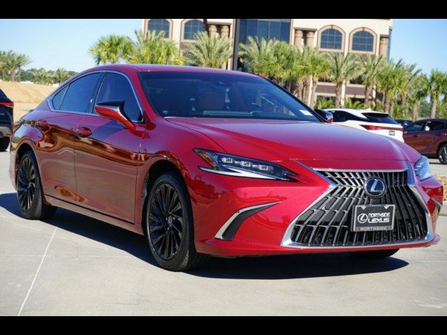 2024 Lexus ES 300h Ultra Luxury