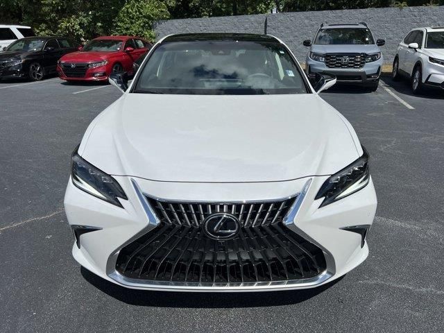 2024 Lexus ES 350 Ultra Luxury