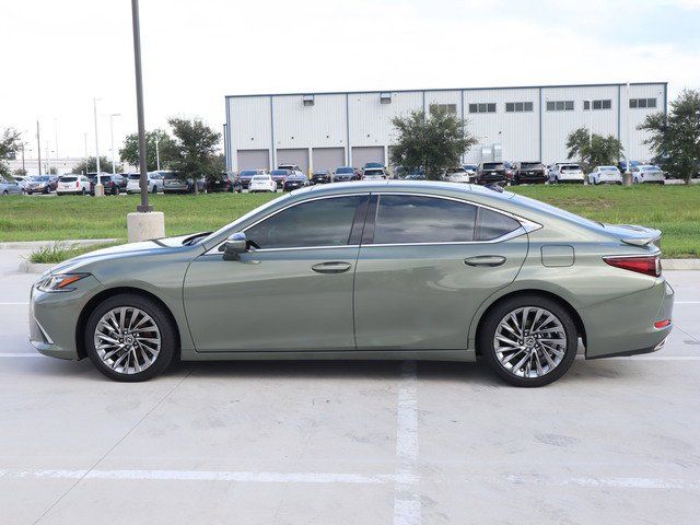 2024 Lexus ES 350 Ultra Luxury