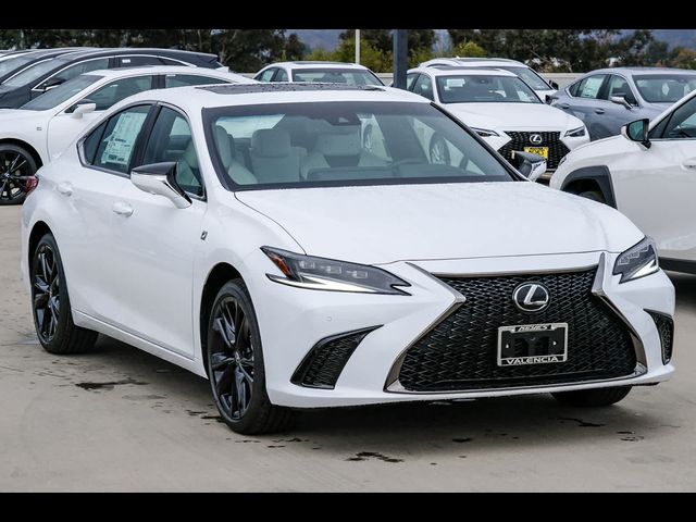 2024 Lexus ES ES 300h F SPORT Handling