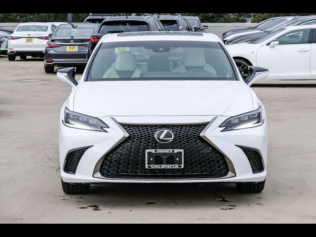 2024 Lexus ES ES 300h F SPORT Handling