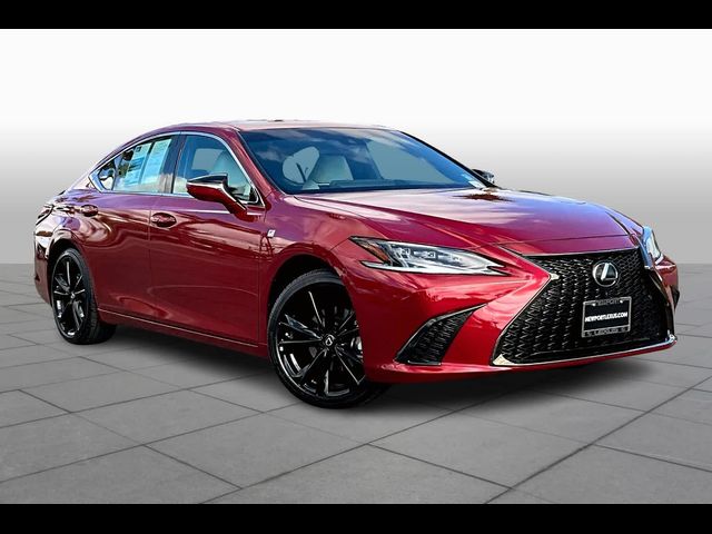 2024 Lexus ES ES 300h F SPORT Handling